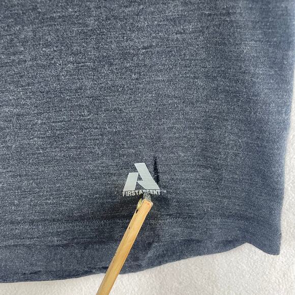 First Ascent 1/4 Zip Base Layer Gray SZ Med Flaws - Picture 6 of 10
